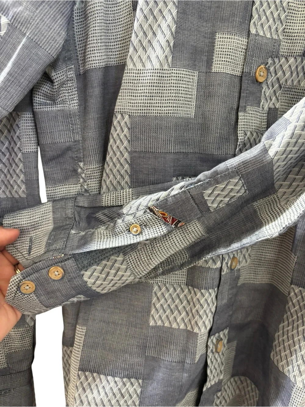 Robert Graham Men's Patchwork-Pattern Gray Button-Down Shirt Size Small